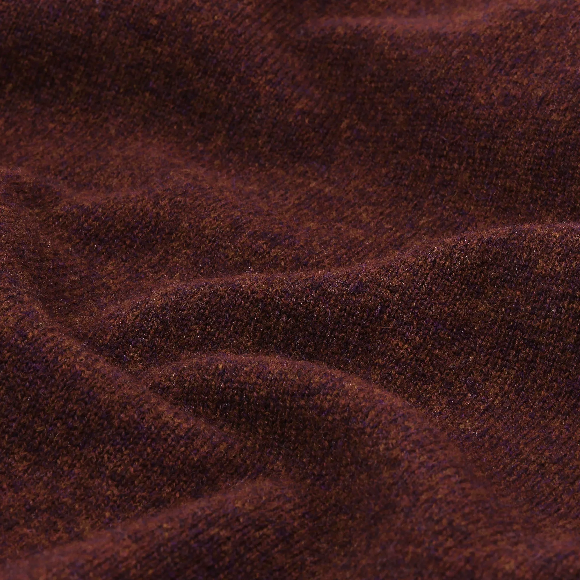 Northwood Wool V-Neck Sweater [RED VELVET]
